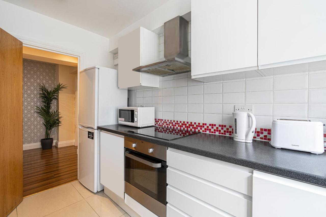 Nice 3 Bedrooms Apartment Near Hyde Park & Oxford St Londra Camera foto
